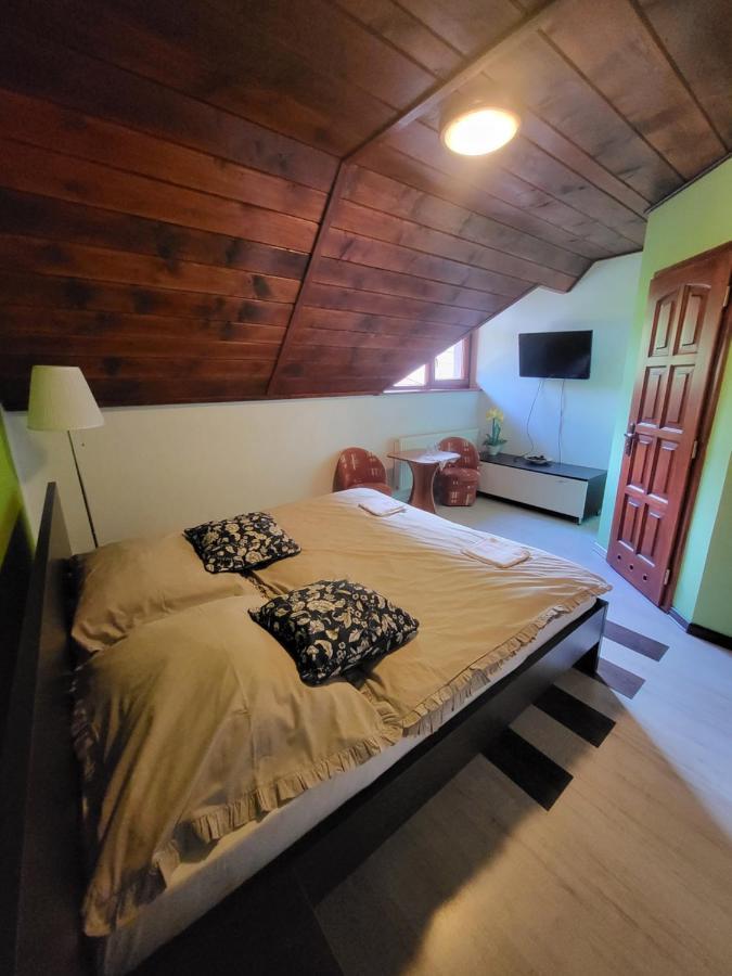 Penzion Jolla Červený Kláštor Extérieur photo